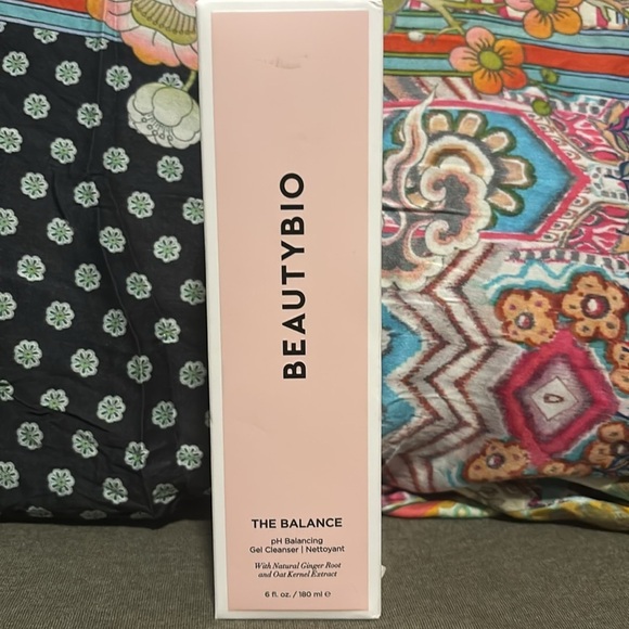BeautyBio The Balance Gel Cleanser new - Picture 6 of 7